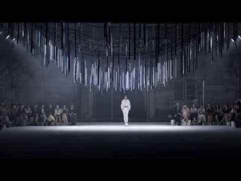 MANNING CARTELL MBFWA 2015 Runway Show