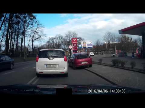 cala-szerokoscia-chodnika