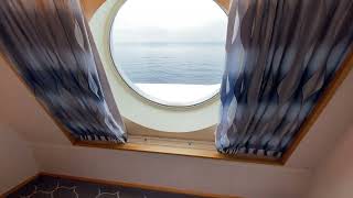 Royal Caribbean Navigator of the Seas - cabin 9502 Spacious Oceanview forward facing