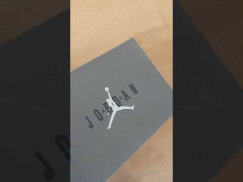 фото air jordan 11 retro «cool grey» 0
