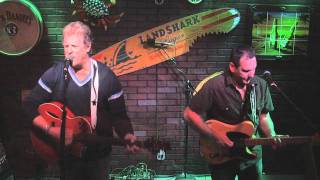 "Ronnie Johnson" & Dale Baker "Six Days On The Road".wmv