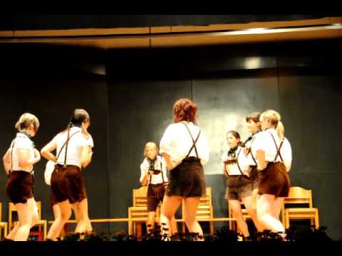 Schuhplattler Gitschn Schlern beim Knödelfest in Burgeis / Vinschgau / Südtirol