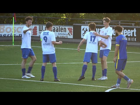 Eerste helft VVA Achterberg  JO23-1 -  vv Veenendaal JO23-1.