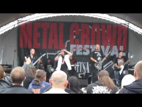 Stormhold - Raining blood (Slayer cover) live at Metal Crowd 2013