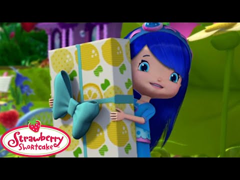 Surprise gifts for Friends! | Strawberry Shortcake 🍓 | Cartoons for Kids - Kids TV Series, Kingdom Kids Zone - Strawberry Shortcake - WildBrain