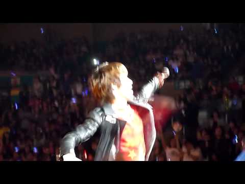 SMtown NYC * SHINee - AMIGO