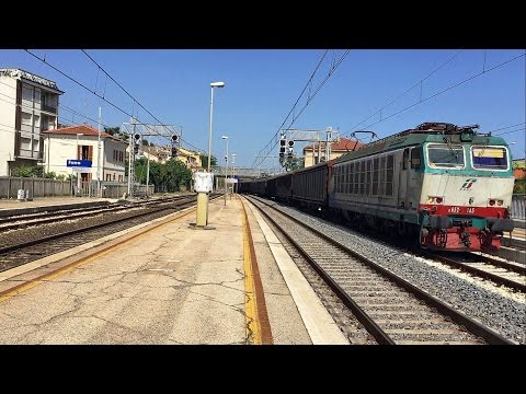 E652.165 sul MRS Ravenna - Villa San Giovanni, in arrivo, deviato, a Fano.