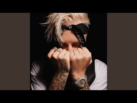 Video thumbnail for Девочка с картинки (Girl From The Picture)