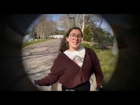 "Júlio Dinis" de    Isabella Santos , Mariana Bota e Naomi Ilovan