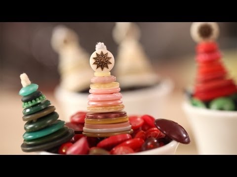download lagu mp3 mp4 How To Make Button Christmas Tree Ornaments, download lagu How To Make Button Christmas Tree Ornaments gratis, unduh video klip How To Make Button Christmas Tree Ornaments