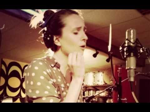 Emily Fritz covers Rihanna "Stay"