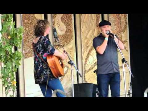 Suzannah Espie & Hubby - Bealiba Blues-n-Cruze 2015