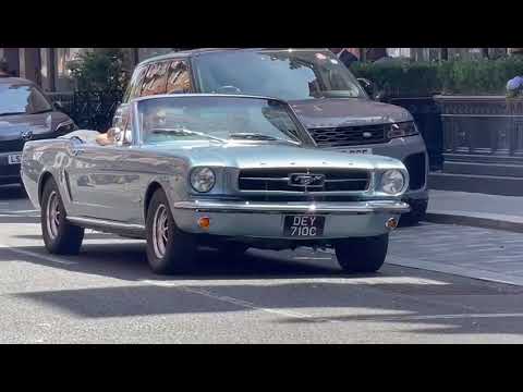 1965 Ford Mustang Cabriolet V8 In London Mayfair insane sound