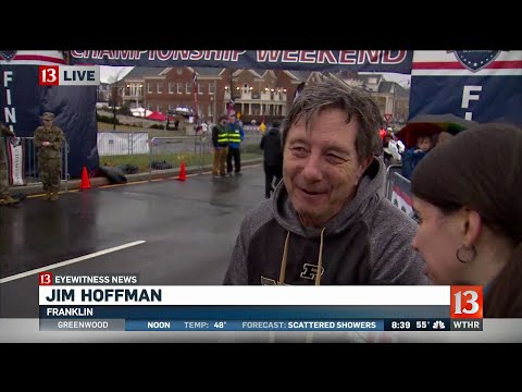 Carmel Marathon spectators