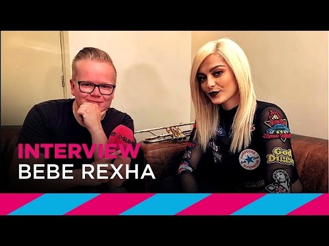 download lagu mp3 mp4 Bebe Rexha Legs, download lagu Bebe Rexha Legs gratis, unduh video klip Bebe Rexha Legs