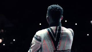 SHUT DOWN!! T Classic &amp; Mayorkun Performs &#39;Fall In Love&#39; At Yabatech(Watch Video)