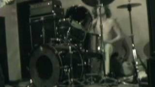 FLOOR   EIN (BELOW AND BEYOND)