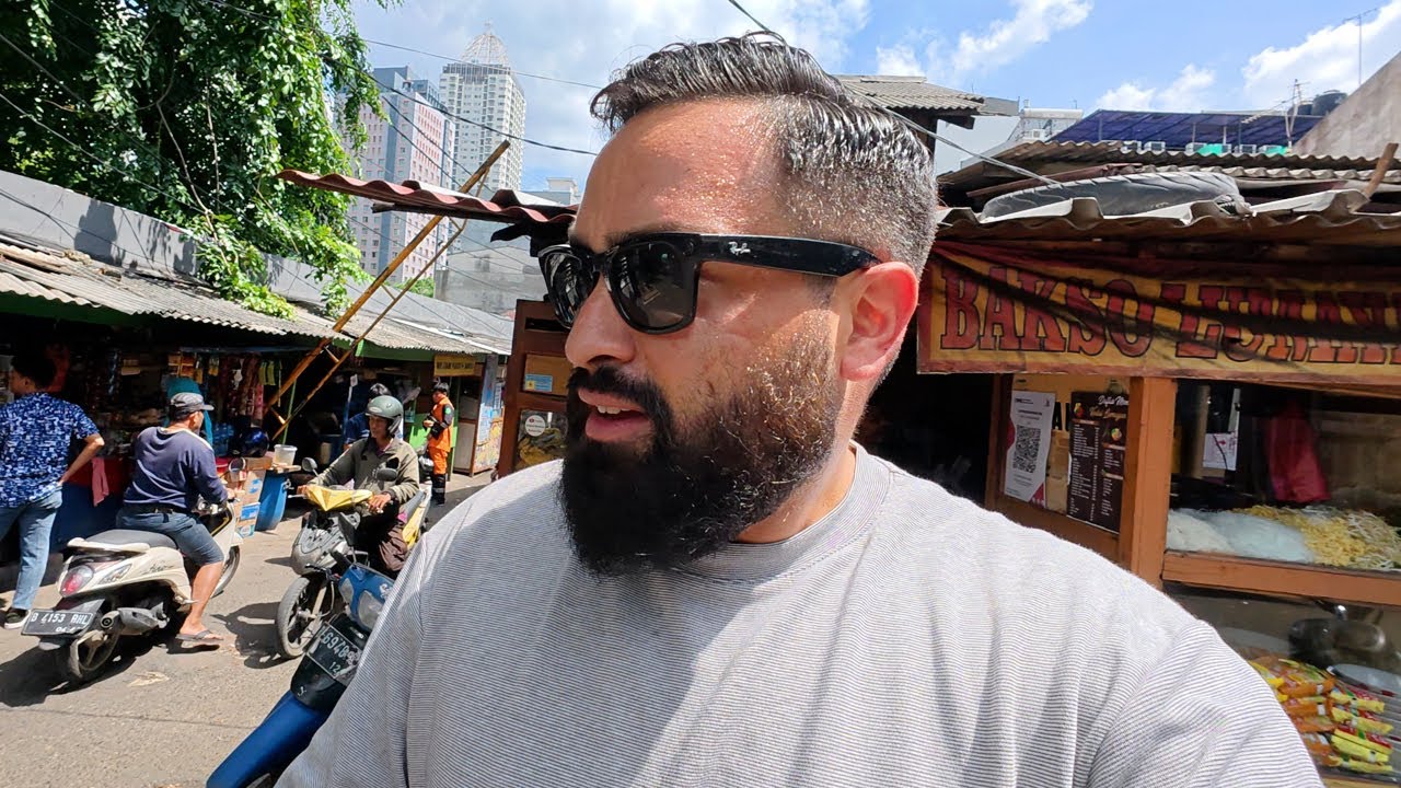 First Impressions of Jakarta, Indonesia 🇮🇩