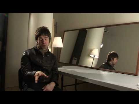 Oasis' Noel Gallagher presents: Amorphous Androgynous (NRK Lydverket)