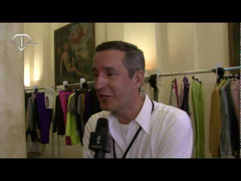 fashiontv | FTV.com - DRIES VAN NOTEN BACKSTAGE UOMO P/E 2008