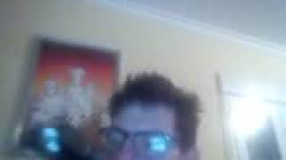 "Quiero decirte al oído"