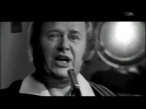 Agents & Jorma Kääriäinen - Mystery Train (featuring Scotty Moore & DJ Fontana) (Live)