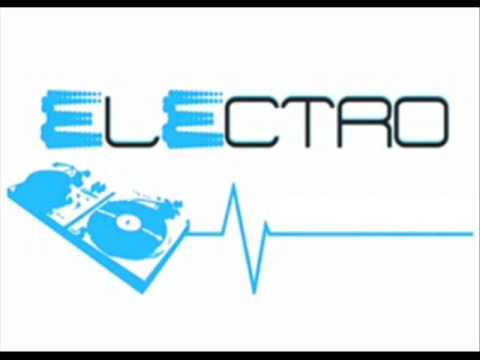 junior rodgers ft micklaay - boss up die bass