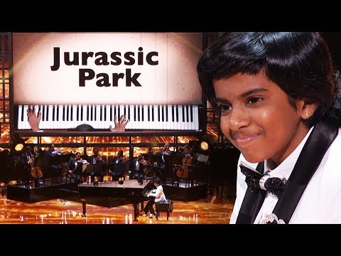 ¡Una Asombrosa Interpretación De Un Niño Pianista De La India!
