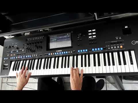 Hotel California ( Yamaha Genos. )