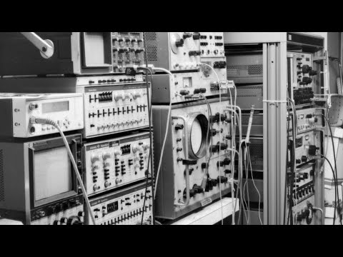 #1463 My old electronics lab 1980's