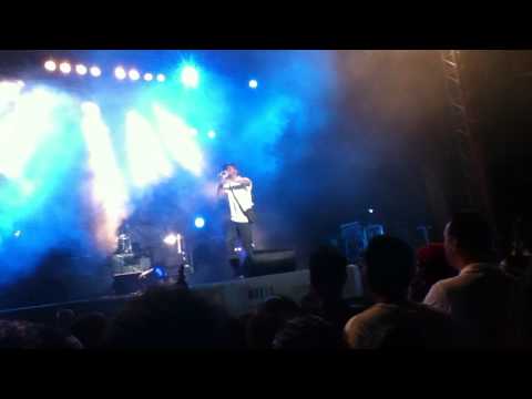 bootyshake tour 2011 -Datcha Dollar z-