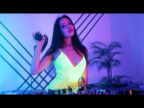 Evrika - Neon Pulse Live DJ Set | Melodic Techno & Progressive House