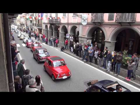 SFILATA AUTO STORICHE E FIAT 500 : FIERA S. LUCA DEMONTE (CN) 12 - 10 - 2014.