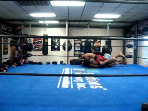 3 on 1 survival drills at never quit boxing 10 16 13 pt 4