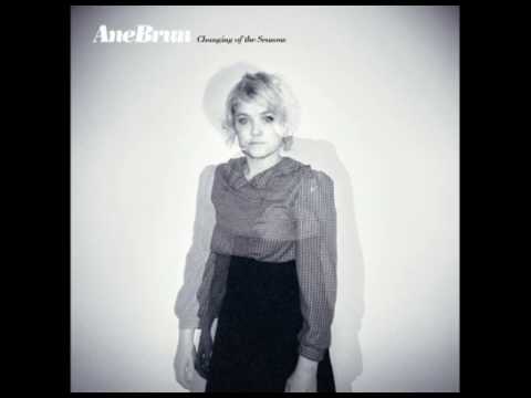 Videoclip de Raise My Head — Ane Brun