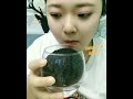 EP 145 I SESAME SEED EATING