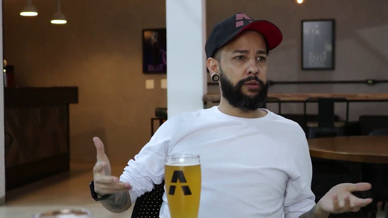 História de tatuador com Guga Scarpatti: venceu o câncer e escolheu a tattoo como sua arte