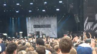 Air Traffic - Shooting Star (Pukkelpop 2009)