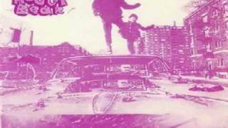 Huggy Bear - Rubbing The Impossible To Burst - 1992