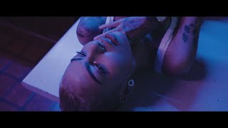 Peligroso Lyrics English Translation