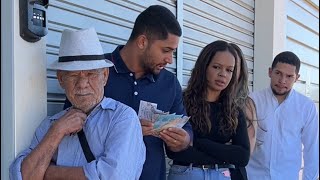 Milionário testou a honestidade de seus funcionários (FILME COMPLETO)