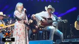 Alan Jackson Performs Emotional Song He Wrote For His Daughter With Her Help