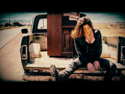 Videoclip de I Need A Hero — Beth Hart