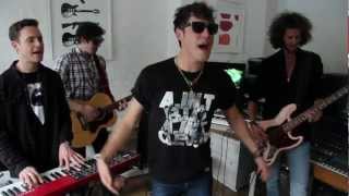 Lonsdale Boys Club - 'Light Me Up' - Dropout Live | Dropout UK