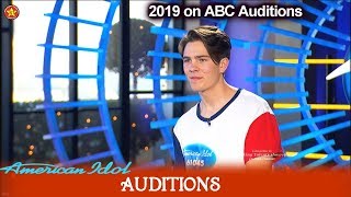 Nick Rogers 17 yo Dedicates Song to Katy Doesn&#39;t Know Lionel&#39;s song  | American Idol 2019 Auditions
