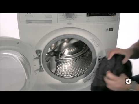 Стиральная машина Electrolux с функцией пара EWF 1487 HDW