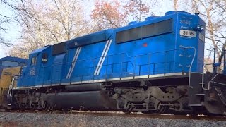 preview picture of video 'CSX Q216 With CEFX EMD SD40-2 Lease Engine'