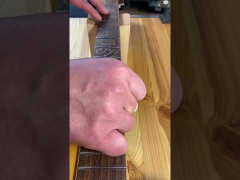 Konserwacja podstrunnicy Cz. 1/4 (fretboard maintenance)
