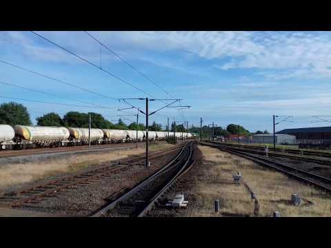 66604 6M40 Cement train departs Darlington 18/7/17