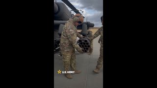 Download lagu How do you load an Apache helicopter? #viralvideo #shortvideo mp3